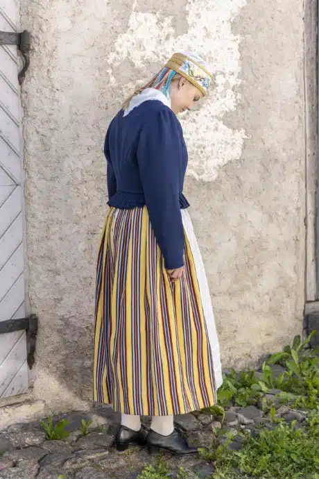 Rakvere naise rahvarõivad, 19. saj