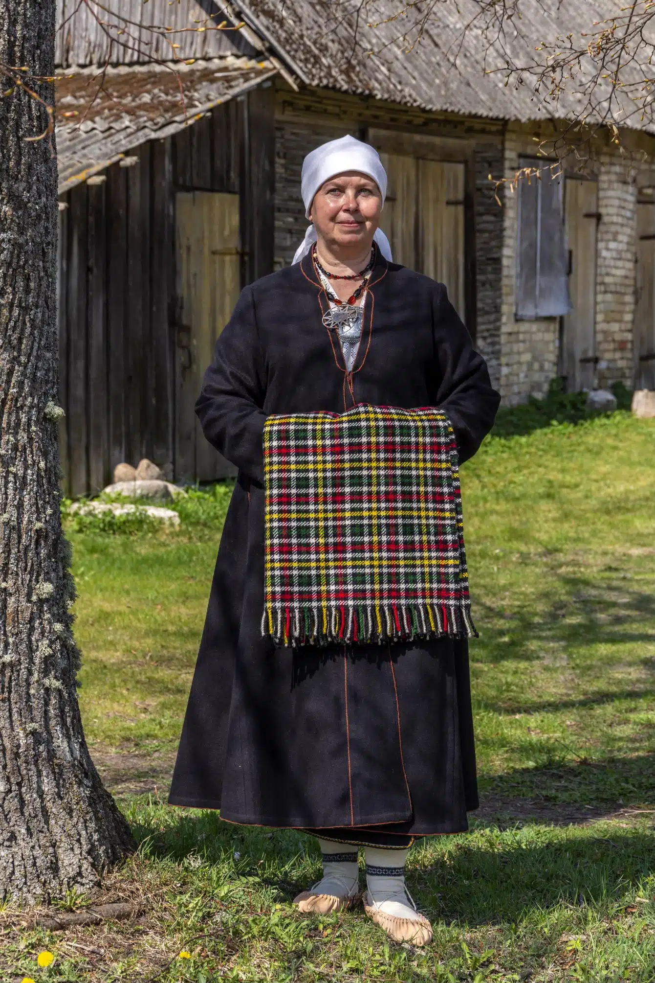 Halliste naise rahvarõivad, 19. saj. algus