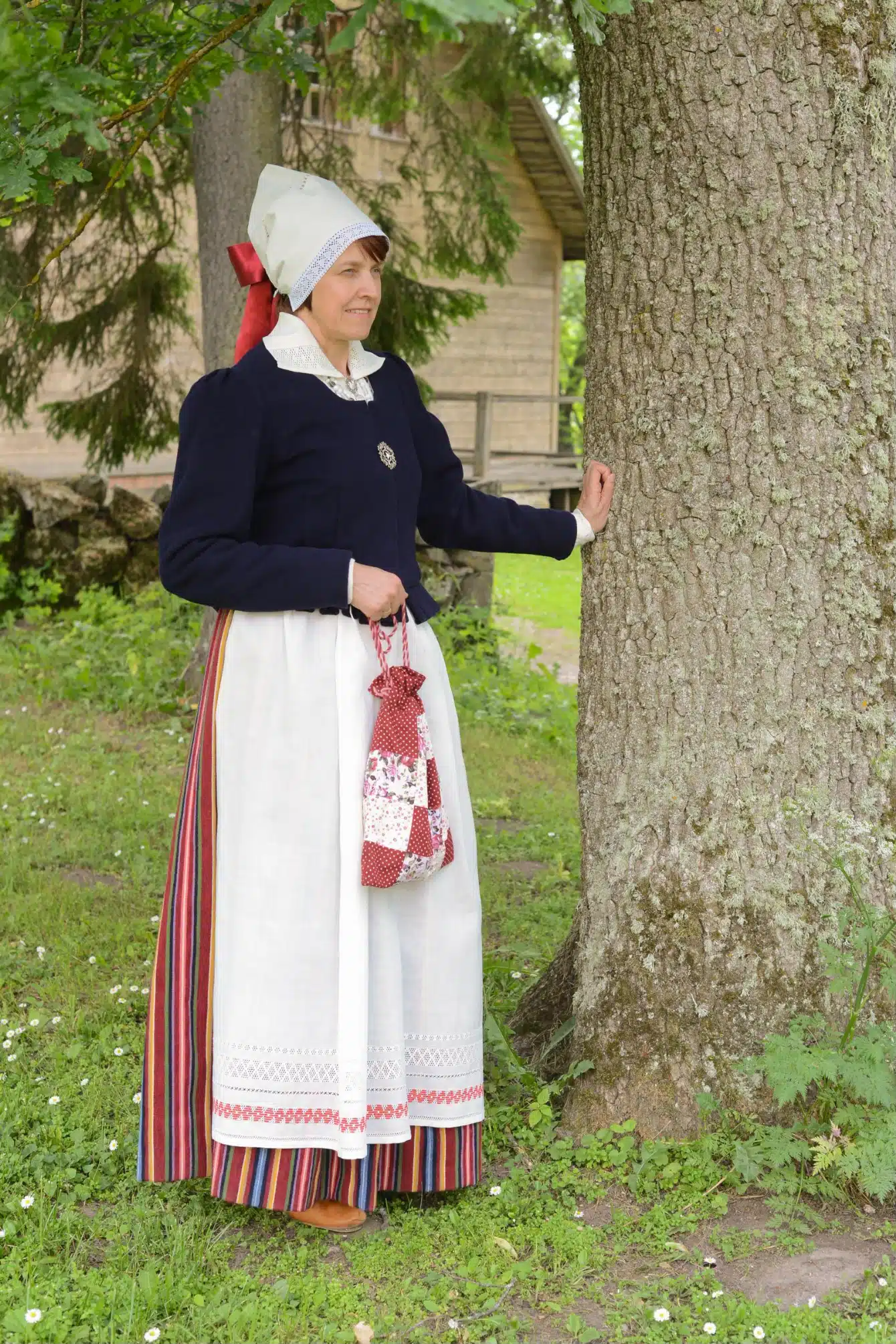 Pilistvere naise rahvarõivad, 19. saj keskpaik