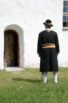 Vormsi mehe rahvarõivad, 19. saj