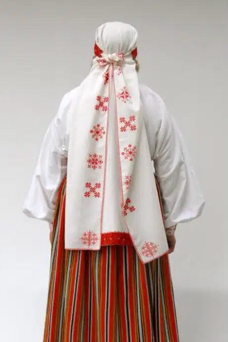 Tarvastu naise rahvarõivad, 19. saj II pool