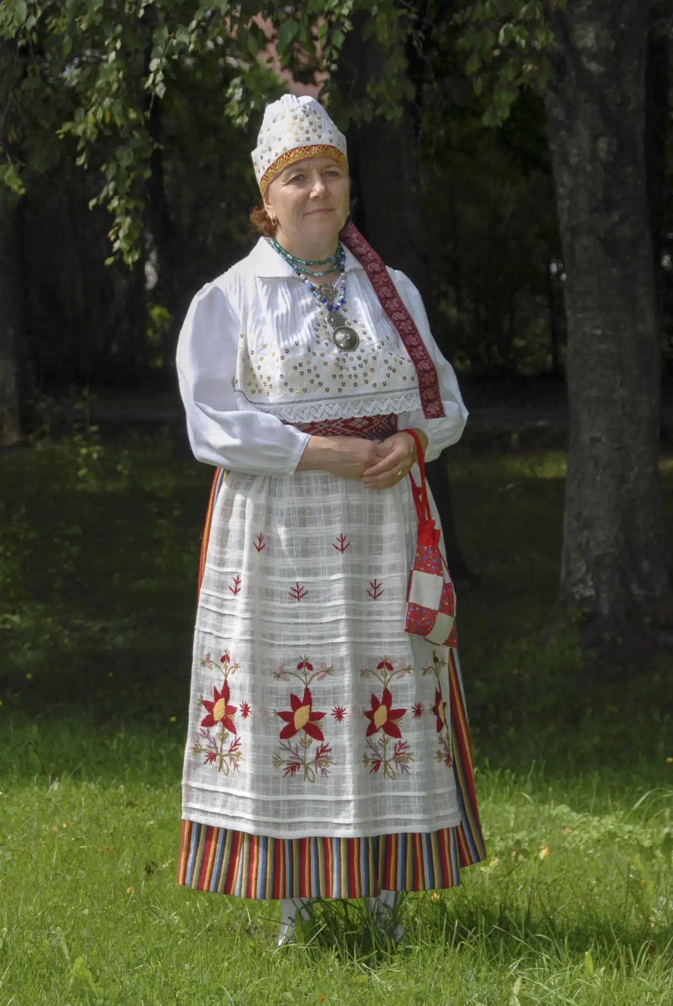 Peetri naise rahvarõivad, 19. saj