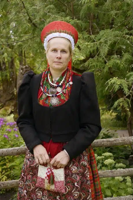 Vigala naise rahvarõivad, 19. saj lõpp