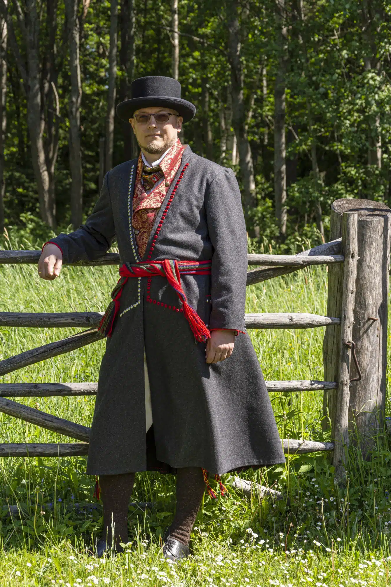 Ambla mehe rahvarõivad, 19. saj