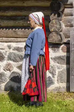 Vastseliina naise rahvarõivad, 19. saj keskpaik