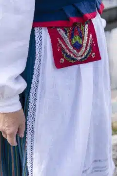 Kaarma naise rahvariided, 19. saj