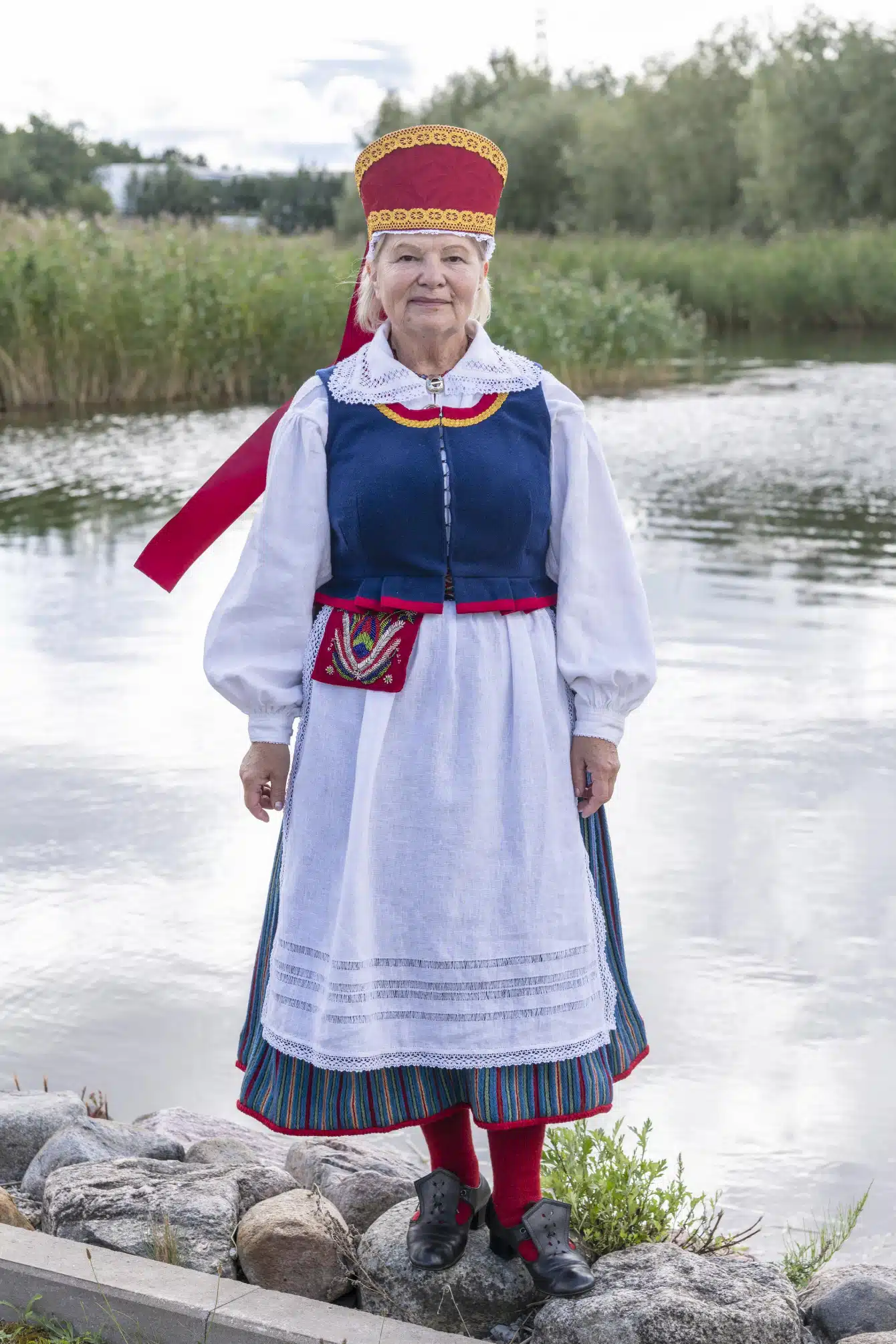 Kaarma naise rahvariided, 19. saj
