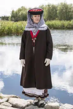 Karja noore naise rahvariided, 19. saj I pool