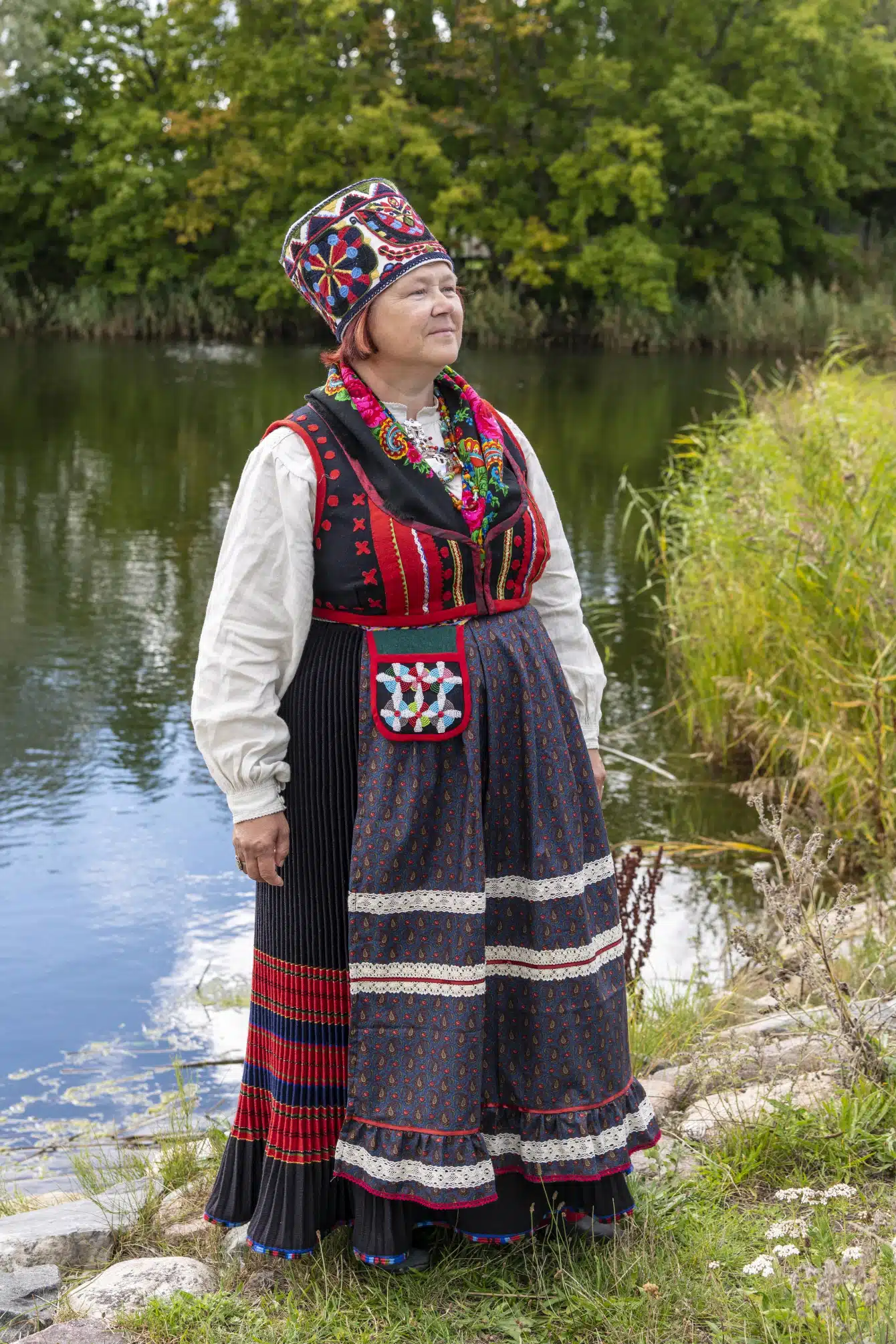Kihelkonna naise rahvariided, 19. saj algus