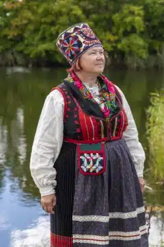 Kihelkonna naise rahvariided, 19. saj algus