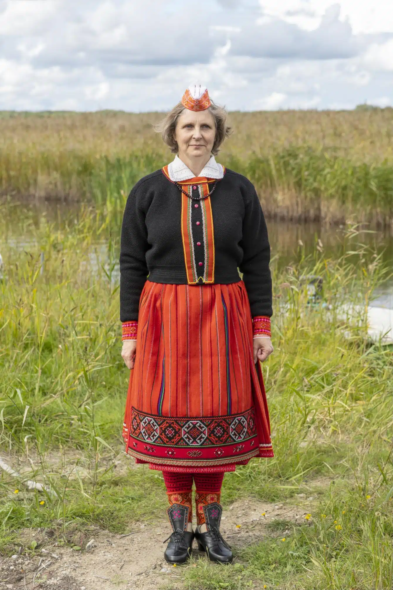 Muhu naise rahvarõivad, 19. saj lõpp