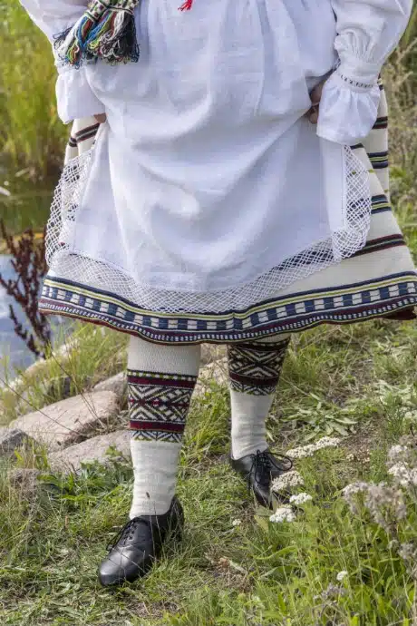 Mustjala naise rahvariided, 19. saj I pool