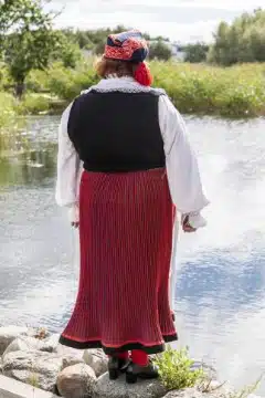 Mustjala naise rahvariided, 19. saj II pool
