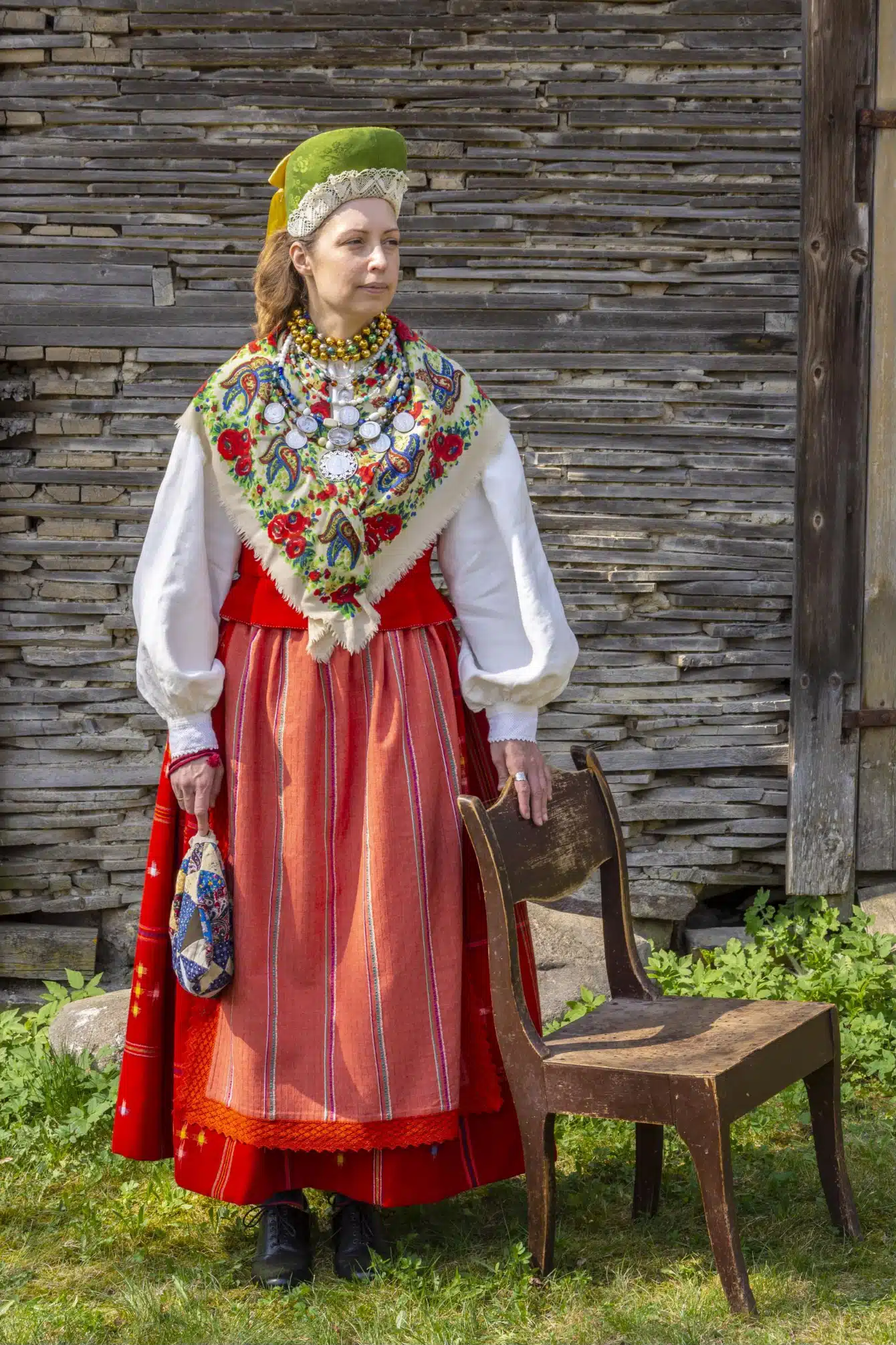 Lihula naise rahvarõivad, 19. saj lõpp