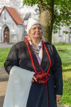 Laiuse naise rahvarõivad, 19. saj II pool