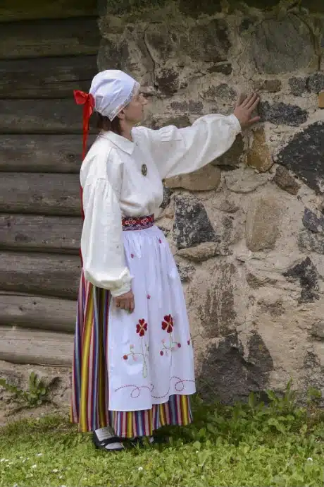Torma naise rahvarõivad, 19. sajandi keskpaik