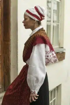 Pakri naise rahvarõivad, 19. saj II pool