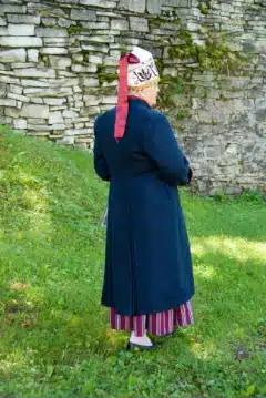 Ambla naise rahvarõivad, 19. saj