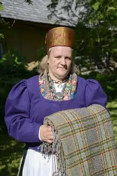 Hageri naise rahvarõivad, 19. saj keskpaik