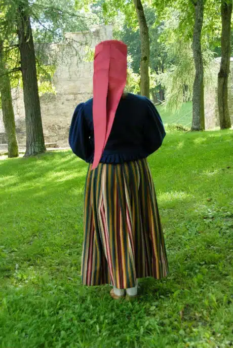 Koeru naise rahvarõivad, 19. saj II pool