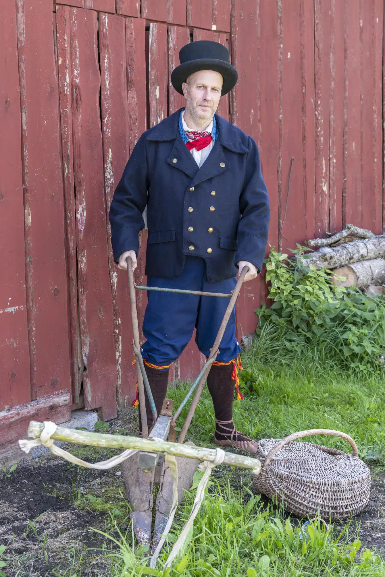 Rapla mehe rahvarõivad 19. saj keskel