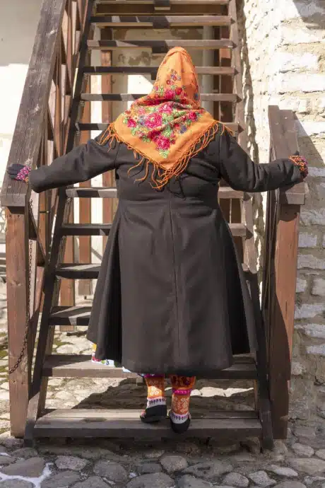 Muhu naise rahvarõivad, 20. saj I pool