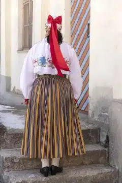 Rakvere naise rahvarõivad, 19. saj