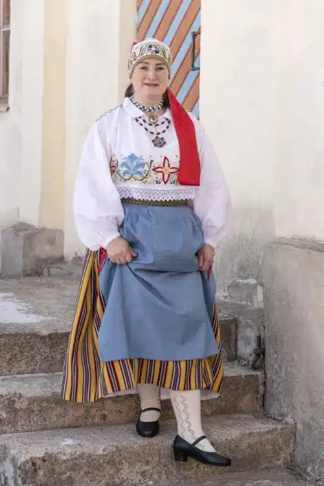 Rakvere naise rahvarõivad, 19. saj