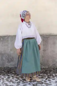 Viru-Nigula naise rahvarõivad, 19. saj I pool