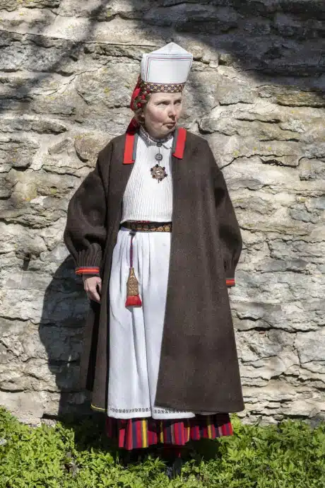 Emmaste naine laikuuega, 19. saj lõpp