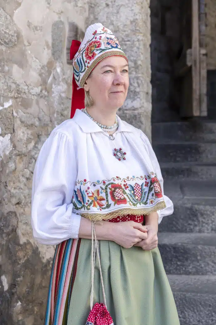 Rahvarõivaste esitlus &#8220;Rahvarõivas &#8211; meie kallisvara&#8221; Jõhvis