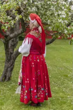 Lihula naise rahvarõivad, 20. saj algus