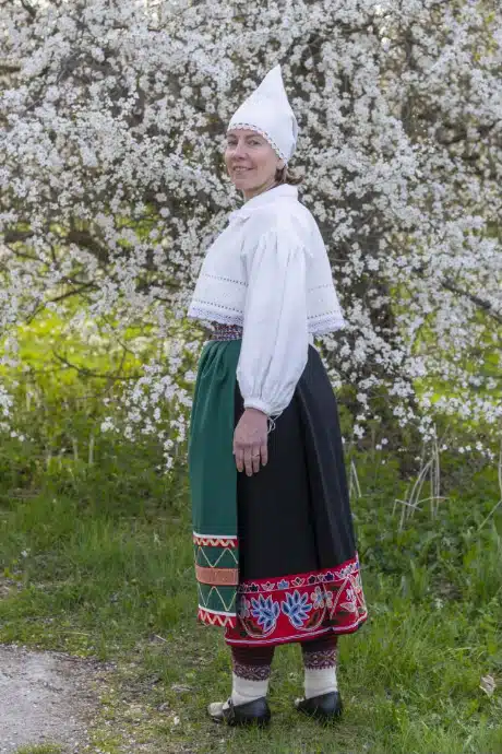 Kuusalu nooriku rahvarõivad, 18. saj lõpp-19. saj algus