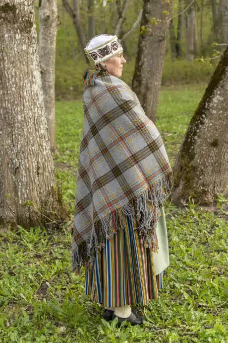 Väike-Maarja naise rahvarõivad, 19. saj I pool