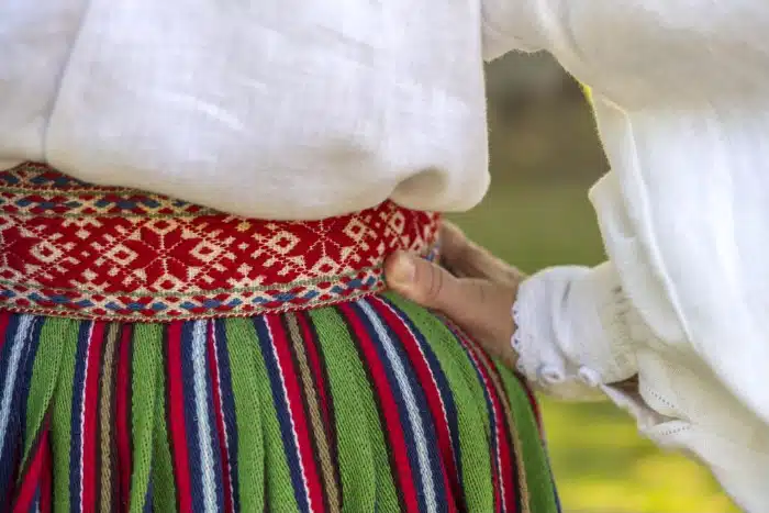 Rahvarõivateemalised kursused Eesti Rahvakunsti ja Käsitöö Liidus