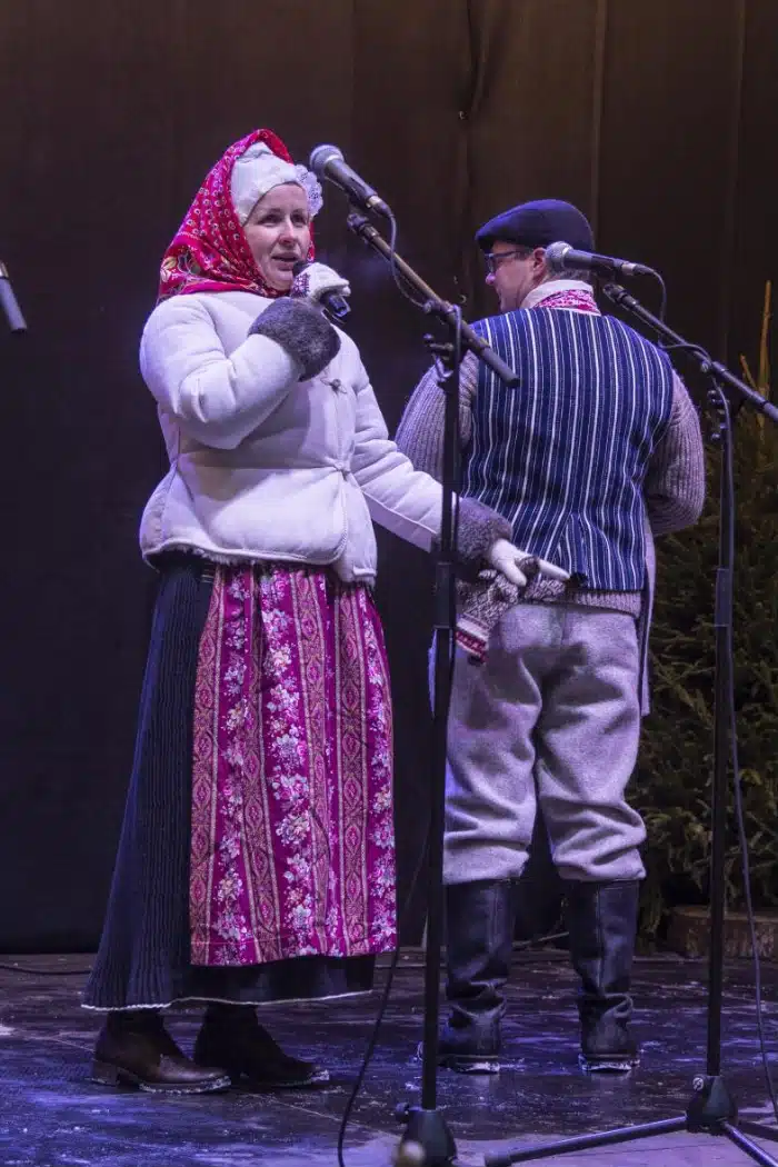 Tallinnas sai talviselt rahvarõivaid tuulutada