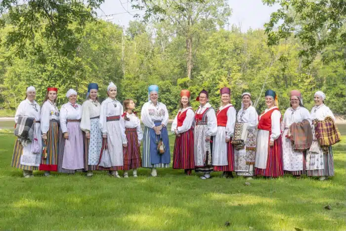 Lõpule jõudis väliseestlaste rahvarõivakool Chicagos Lõpule jõudis väliseestlaste rahvarõivakool Chicagos