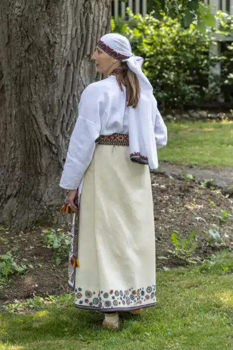 Paistu naise rahvarõivad, 18. saj