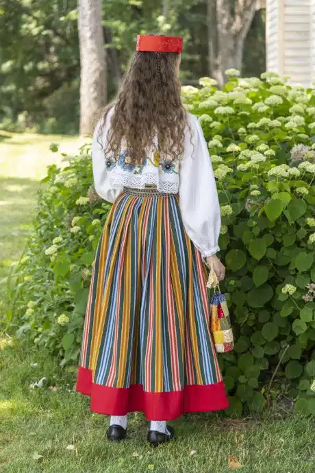 Kadrina neiu rahvarõivad, 19. saj I pool