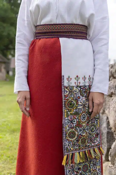 Halliste neiu rahvarõivad, 19. saj keskpaik