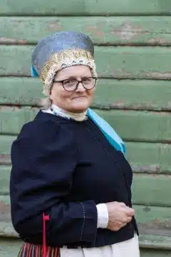 Karuse naise rahvarõivad, 19. saj II pool