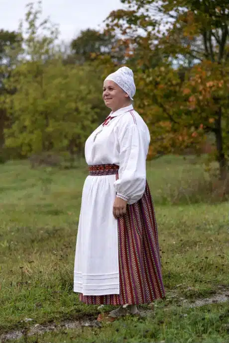 Sangaste naise rahvarõivad, 19. saj keskpaik