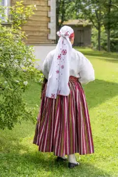 Paistu naise rahvarõivad, 19. saj keskpaik