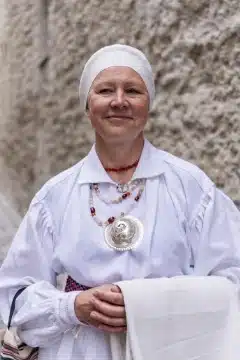 Karula naise rahvarõivad, 19. saj keskpaik