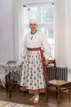 Äksi naise rahvarõivad, 19. saj I pool