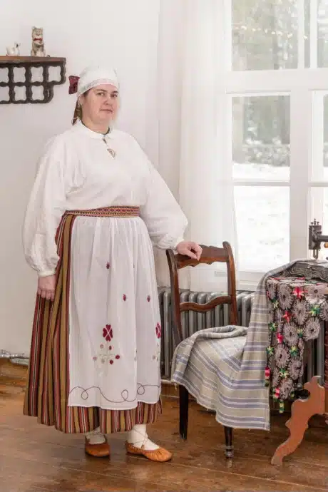 Torma naise rahvarõivad, 19. saj I pool