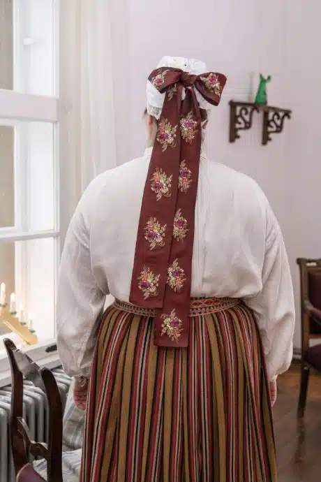 Torma naise rahvarõivad, 19. saj I pool