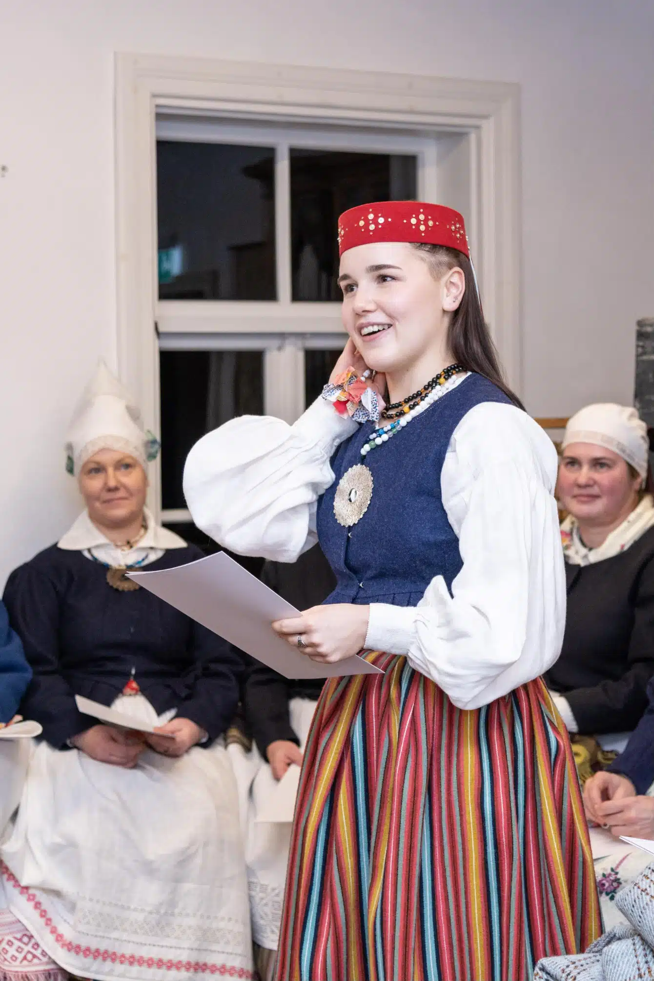 Vooremaa rahvarõivakooli pidulik lõpetamine Palamuse muuseumis 14.12.2024
