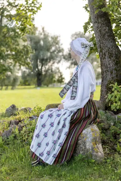 Kursi naise rahvarõivad, 19. saj II pool
