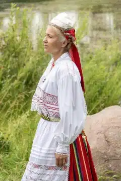 Pühalepa naise rahvarõivad, 19. saj II pool